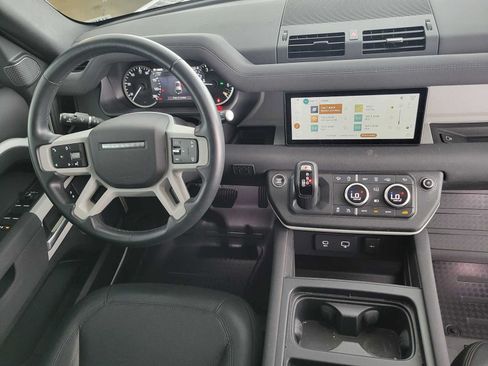 Used 2023 Land Rover Defender 110 S AWD/4WD image 11