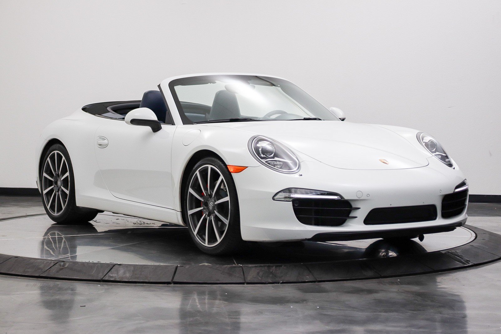 Used 2013 Porsche 911 Carrera S RWD image 15