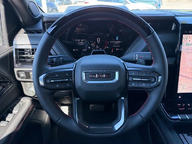 New 2026 GMC Yukon AT4 Ultimate AWD/4WD image 10