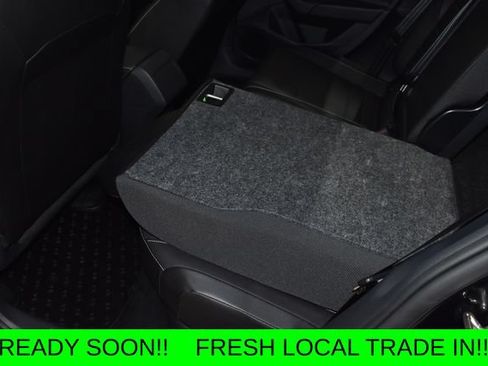 Used 2023 Volkswagen Jetta SE FWD image 12