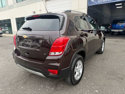Used 2020 Chevrolet Trax LT image 11
