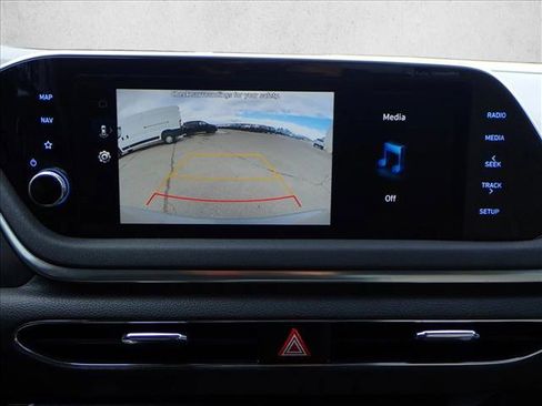 Used 2023 Hyundai Sonata SEL image 16