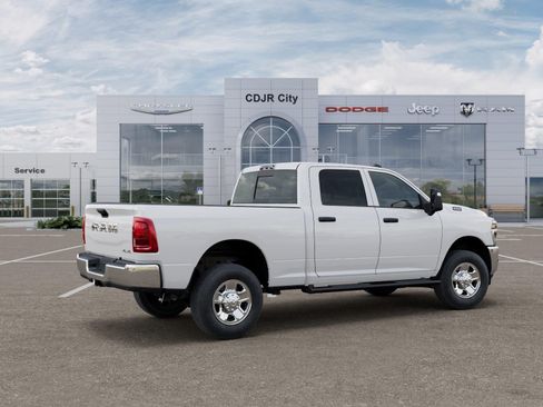 New 2026 RAM 2500 Tradesman AWD/4WD image 4