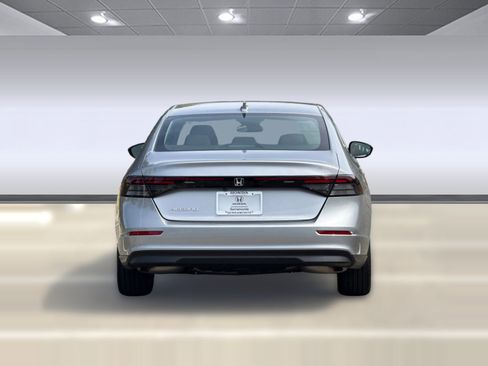 Certified 2023 Honda Accord LX image 10