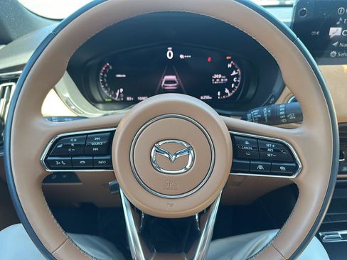 Used 2025 MAZDA CX-90 3.3 Turbo S w/ Premium Plus AWD/4WD image 16