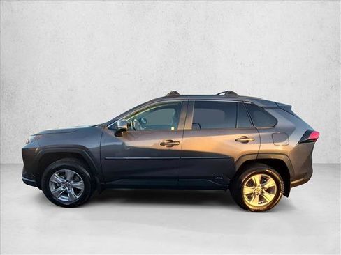 Used 2023 Toyota RAV4 XLE w/ Convenience Package AWD/4WD image 9