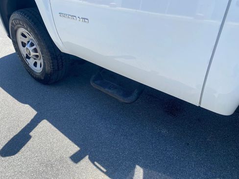 Used 2014 Chevrolet Silverado 3500 W/T RWD image 7