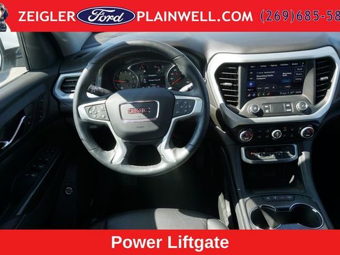 Used 2023 GMC Acadia SLT w/ Preferred Package AWD/4WD image 14