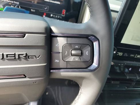 New 2026 GMC Hummer EV SUV AWD/4WD image 28