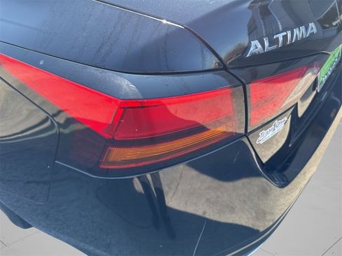 Used 2020 Nissan Altima 2.5 SR image 21