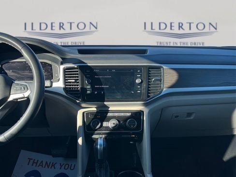 Used 2022 Volkswagen Atlas SE w/ Panoramic Sunroof Package image 14