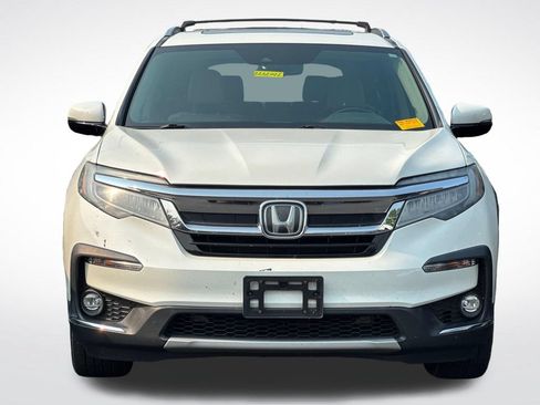Used 2019 Honda Pilot Touring image 3