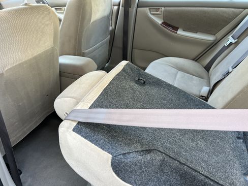 Used 2006 Toyota Corolla LE w/ Audio Value Pkg FWD image 15