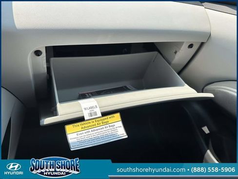 Certified 2024 Hyundai Tucson SE AWD/4WD image 36