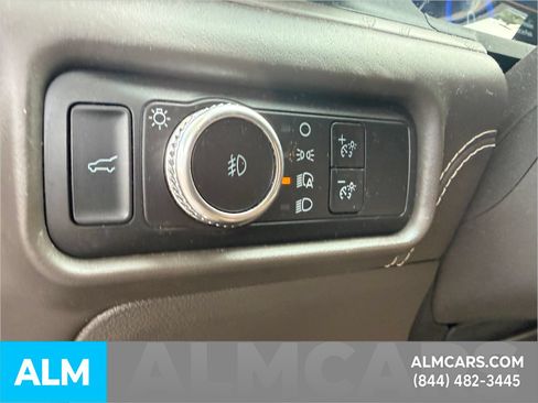 Used 2021 Ford Explorer Platinum w/ Equipment Group 601A AWD/4WD image 23