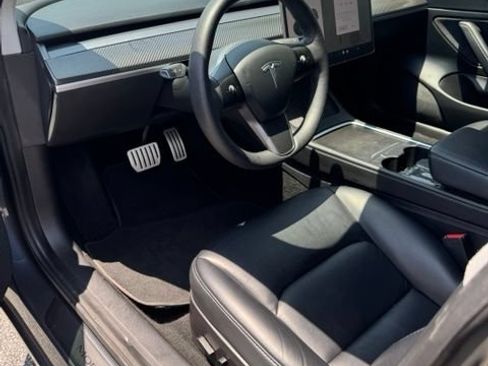 Used 2021 Tesla Model 3 Performance AWD/4WD image 14