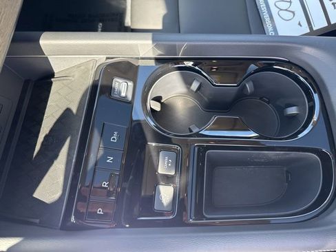 New 2025 Nissan Murano SL image 15