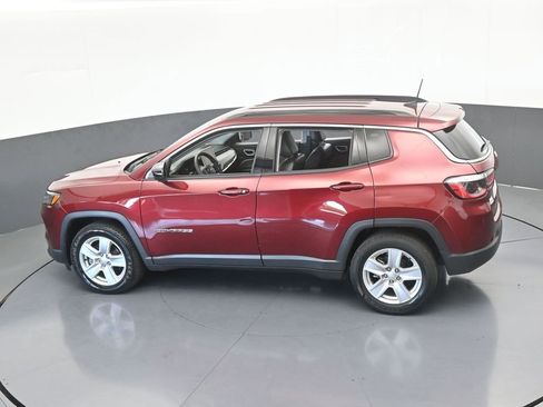 Used 2022 Jeep Compass Latitude image 43