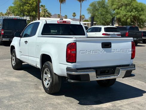 Used 2021 Chevrolet Colorado W/T w/ WT Convenience Package RWD image 4