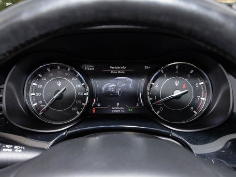 Used 2022 Maserati Quattroporte Modena image 28