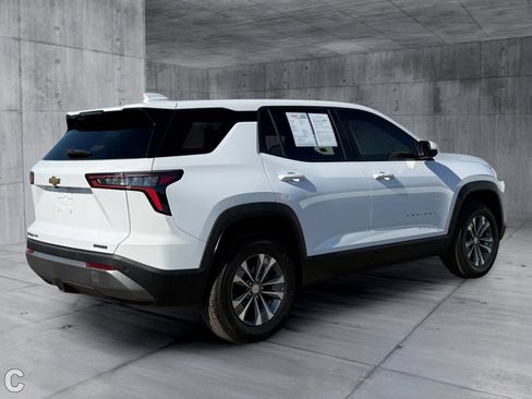 Certified 2026 Chevrolet Equinox LT AWD/4WD image 6