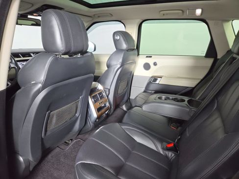 Used 2014 Land Rover Range Rover Sport HSE AWD/4WD image 21