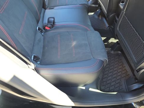 Used 2021 Mercedes-Benz GLA 250 4MATIC image 15