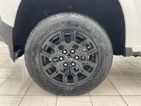 New 2026 Chevrolet Colorado W/T AWD/4WD image 8
