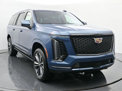 New 2026 Cadillac Escalade ESV Sport image 8