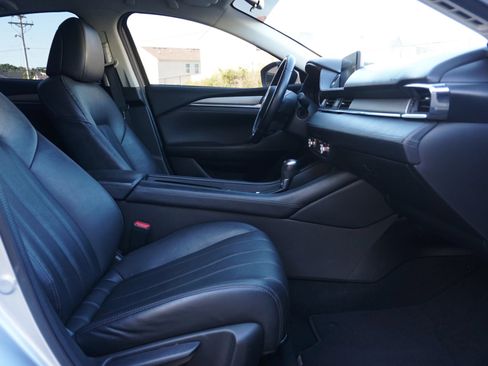 Used 2018 MAZDA MAZDA6 Touring FWD image 17