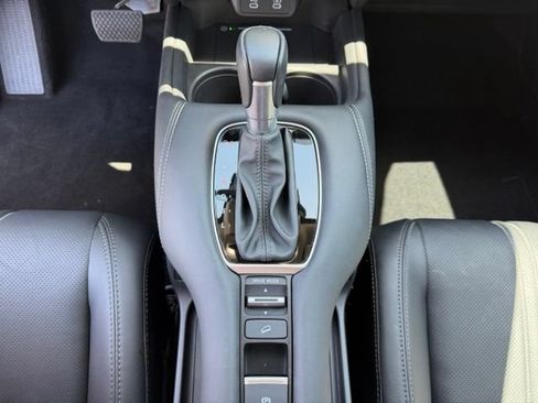 Used 2026 Honda HR-V EX-L image 18