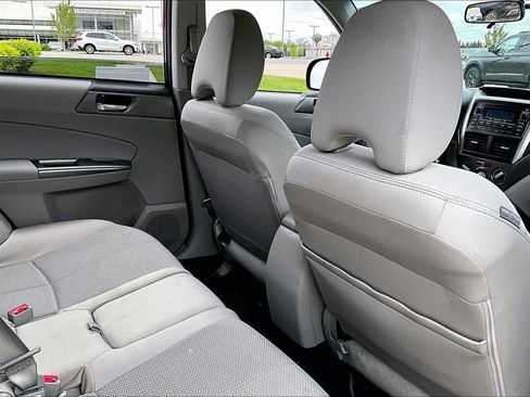 Used 2011 Subaru Forester 2.5X Premium w/ All-Weather Pkg AWD/4WD image 29