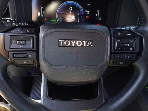 Used 2025 Toyota Land Cruiser 1958 image 17