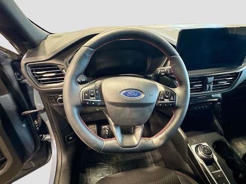 Certified 2024 Ford Escape ST-Line w/ Tech Pack #1 AWD/4WD image 10