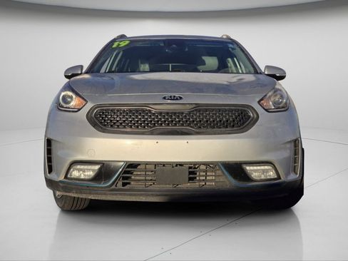 Used 2019 Kia Niro EX image 3