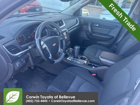 Used 2016 Chevrolet Traverse LT image 11