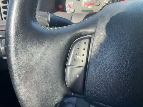 Used 2003 Ford F150 XLT image 17