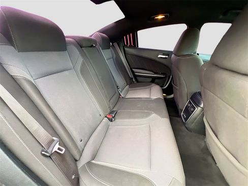 Used 2022 Dodge Charger SXT w/ Cold Weather Package image 25