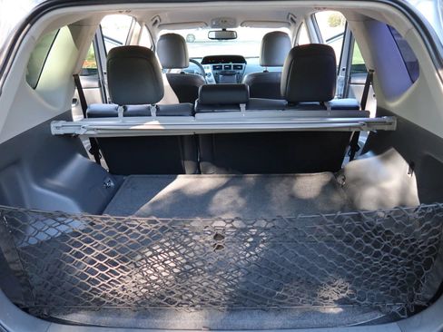 Used 2012 Toyota Prius V Five w/ Preferred Accessory Pkg FWD image 12