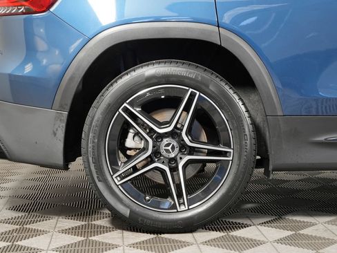 Certified 2023 Mercedes-Benz GLB 250 4MATIC image 11