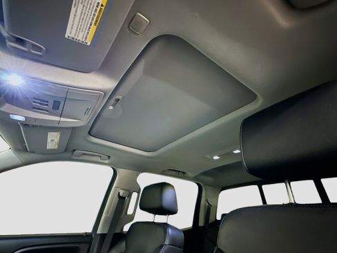 Used 2018 GMC Sierra 1500 SLT image 27