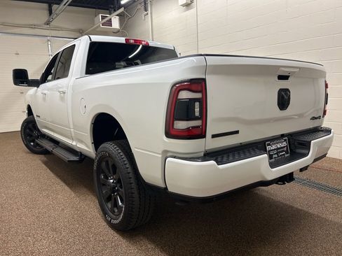 Used 2024 RAM 2500 Big Horn w/ Night Edition AWD/4WD image 4