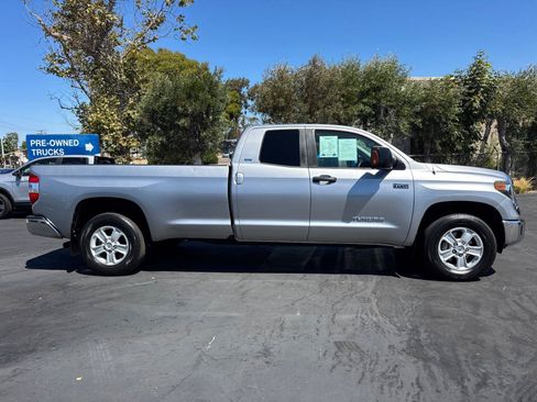 Used 2019 Toyota Tundra SR5 w/ SR5 Upgrade Package AWD/4WD image 7
