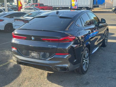 Used 2022 BMW X6 xDrive40i w/ M Sport Package image 14