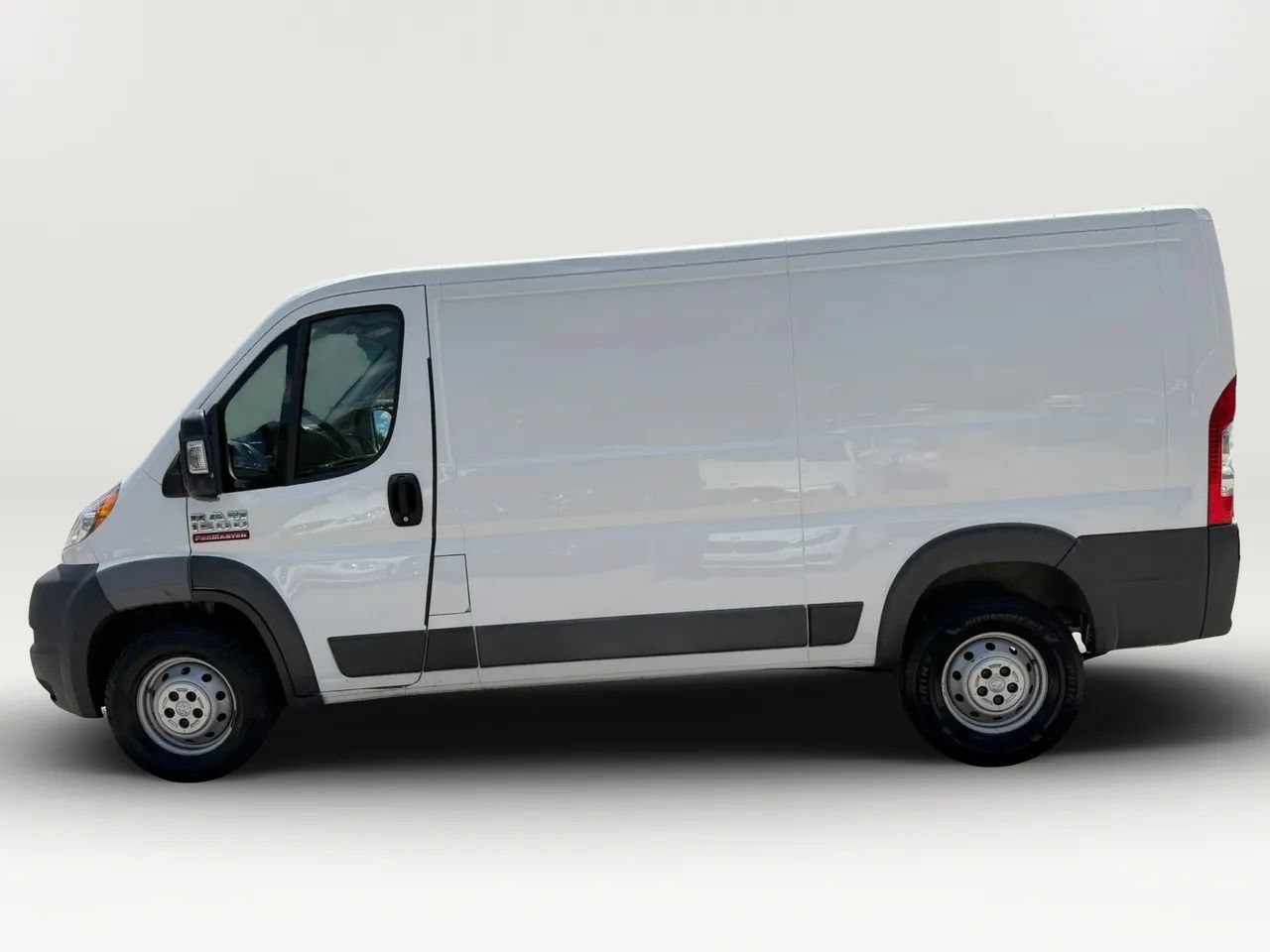 Used 2017 RAM ProMaster 1500 FWD image 6