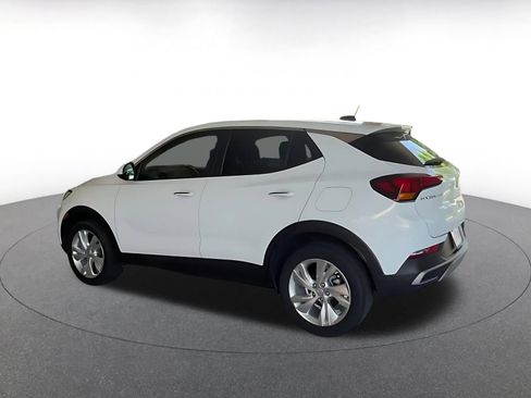 Used 2025 Buick Encore GX Preferred FWD image 9