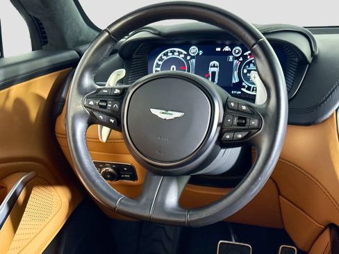 Used 2023 Aston Martin DBX AWD/4WD image 10