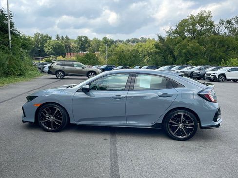 Used 2021 Honda Civic Sport image 2