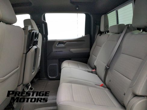 Used 2024 GMC Sierra 1500 SLE w/ Preferred Package AWD/4WD image 23