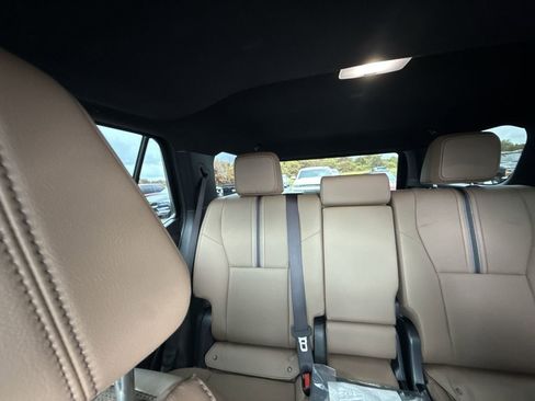Used 2026 Toyota 4Runner Limited AWD/4WD image 11